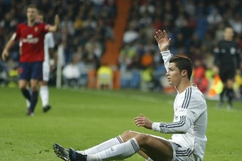 Tin 10/1: Ronaldo vô duyên, Moyes được đề cử HLV xuất sắc