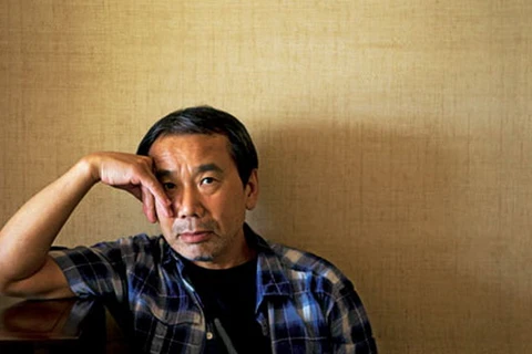 Tác giả của “Rừng Na Uy” Murakami bị chỉ trích dữ dội