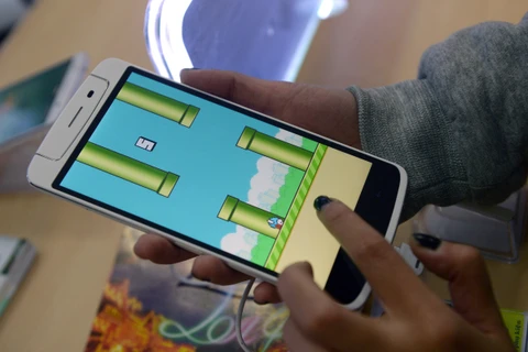 Flappy Bird bản "nhái" vẫn liên tục "công phá" App Store