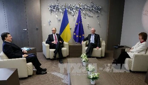 Chủ tịnh Hội đồng Liên minh Châu Âu (EU) Herman Van Rompuy trong cuộc họp bất thường về Ukraine. (Nguồn: AFP/TTXVN)