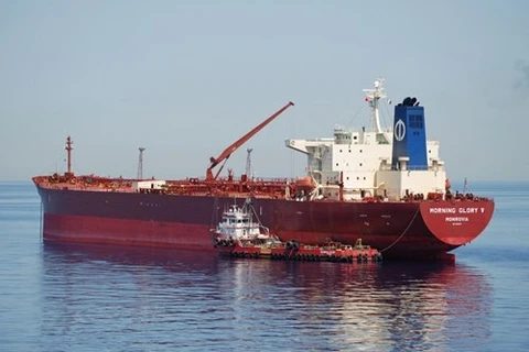 Mỹ giành quyền kiểm soát tàu chở dầu treo cờ Triều Tiên