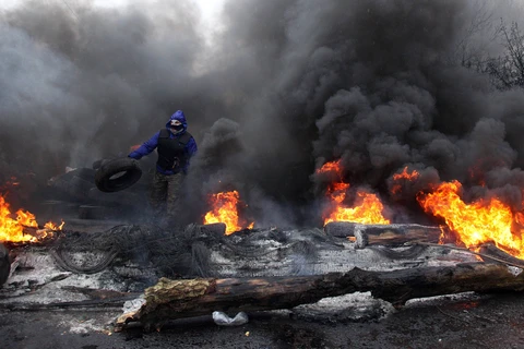 Người biểu tình lại chiếm giữ nhà chính quyền ở miền Đông Ukraine