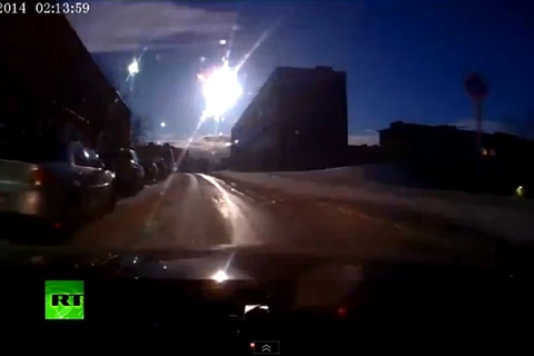 Người dân Nga tận mắt chứng kiến thêm một vụ nổ thiên thạch