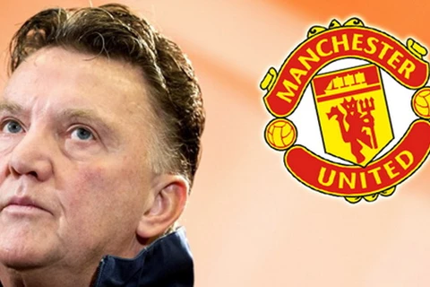 Louis van Gaal nóng lòng được thay thế Giggs dẫn dắt M.U