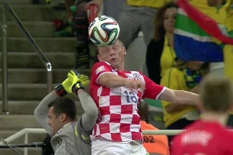 [Video] Trọng tài tước bỏ một bàn thắng mười mươi của Croatia