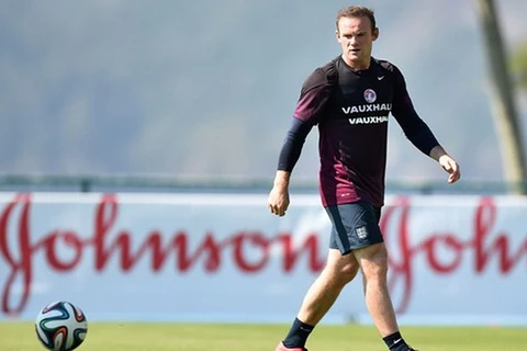 Wayne Rooney nắn gân đội tuyển Italy trước thềm "đại chiến"