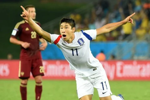 Cầu thủ Hàn Quốc chỉ nhận được lương 100 euro mỗi tháng
