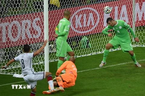 Đội tuyển Algeria phủ nhận việc thua Đức vì ăn kiêng quá mức