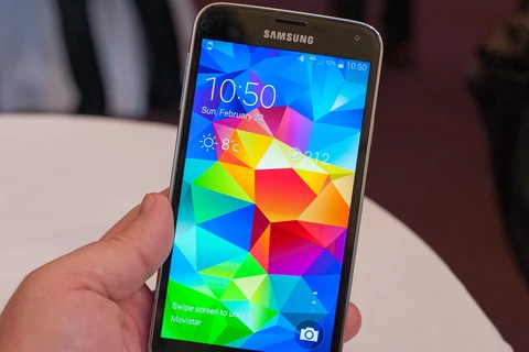 Galaxy S5 giúp Samsung hút người dùng của Apple ở châu Âu