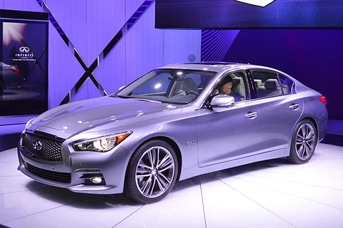 Infiniti bổ sung thêm động cơ xăng mới cho dòng xe Q50