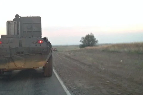 Nga tập trung hàng chục xe quân sự gần biên giới Ukraine 