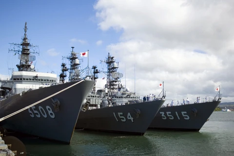 Đội tàu huấn luyện của hải quân Nhật Bản thăm Australia 