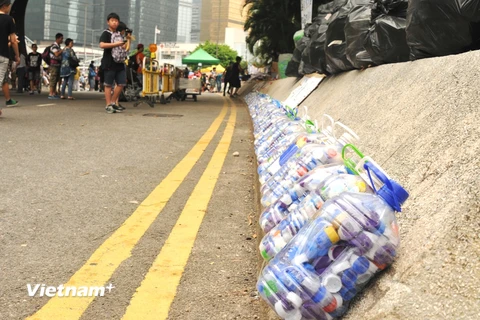 Ý thức bảo vệ môi trường tuyệt vời của người biểu tình Hong Kong