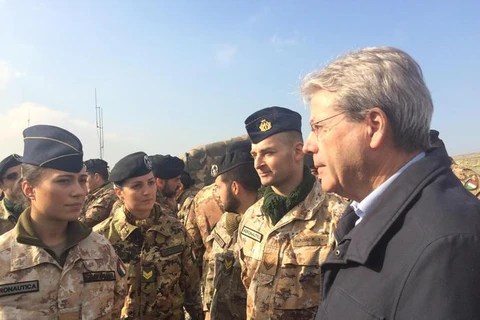 Ngoại trưởng Italy thăm Iraq để bàn về IS và hỗ trợ nhân đạo
