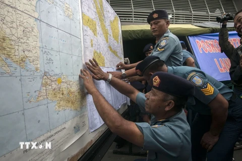 Trung Quốc đề xuất hỗ trợ tìm kiếm máy bay QZ8501 mất tích 