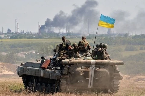 Tổng thống Ukraine cảnh báo lực lượng ly khai sẽ phải trả “giá đắt”