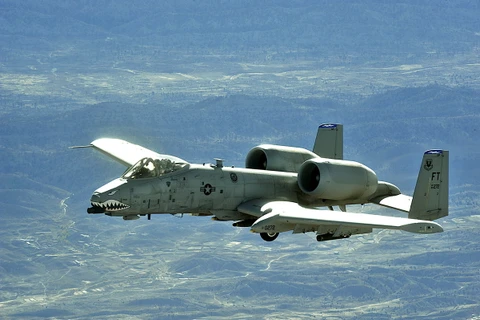 Mỹ điều 10 máy bay cường kích A-10 Thunderbolt II tới châu Âu 