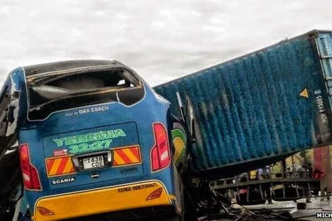 Tai nạn xe buýt thảm khốc ở Tanzania làm ít nhất 40 người chết
