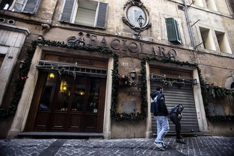 Hai nhà hàng nổi tiếng ở Italy bị niêm phong vì dính líu đến mafia