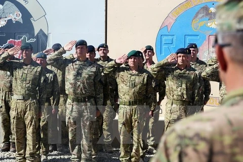 Các quân nhân Anh bắt đầu sứ mệnh huấn luyện tại Ukraine