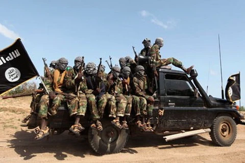 Kenya không kích căn cứ của phiến quân al-Shabaab ở Somalia