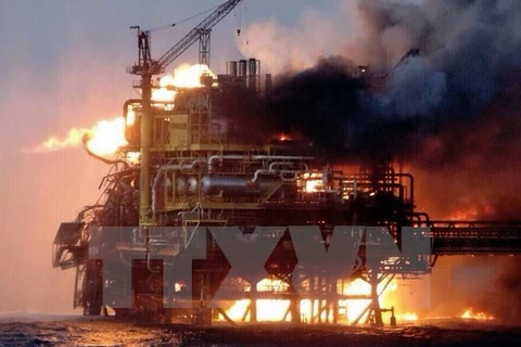 Sản lượng dầu mỏ Mexico giảm sút sau vụ hỏa hoạn gây chết người