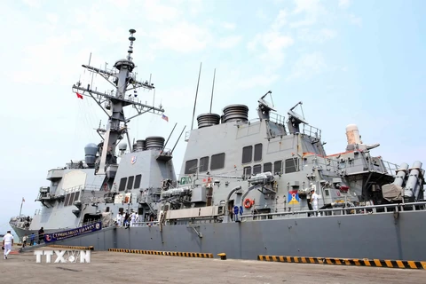 [Photo] Hai tàu Hải quân Hoa Kỳ thăm hữu nghị thành phố Đà Nẵng 