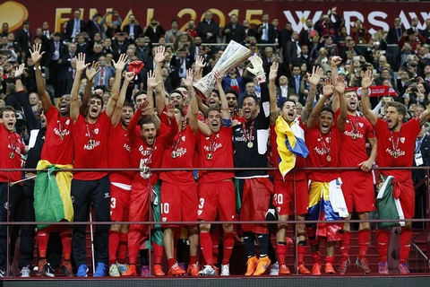 Vô địch Europa League, Sevilla giúp bóng đá TBN thăng hoa