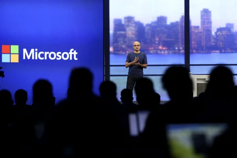 Giám đốc điều hành Microsoft Satya Nadella trong một sự kiện của hãng. (Nguồn: Reuters)