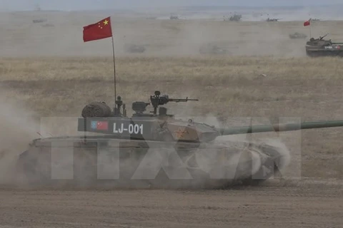 Xe tăng của quân đội Trung Quốc. (Nguồn: THX/TTXVN)