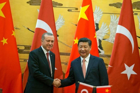Tổng thống Thổ Nhĩ Kỳ Recep Tayyip Erdogan (trái) và Chủ tịch Trung Quốc Tập Cận Bình. (Nguồn: AFP)
