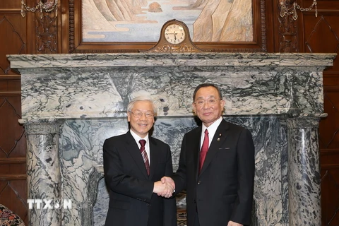Tổng Bí thư Nguyễn Phú Trọng hội kiến Chủ tịch Thượng viện Nhật Bản Yamazaki Masaaki. (Ảnh: Trí Dũng/TTXVN) 