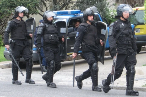 Cảnh sát Argentina. (Nguồn: pulsamerica.co.uk)