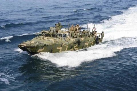 Hai chiếc xuồng cùng 10 binh sỹ Hải quân Mỹ đã bị Iran bắt giữ vì cho rằng xâm phạm lãnh hải nước này. (Nguồn: Hải quân Mỹ)