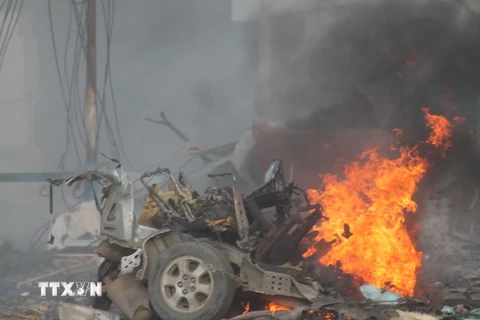 Hiện trường một vụ tấn công của nhóm phiến quân Al Shabaab. (Nguồn: THX/TTXVN)