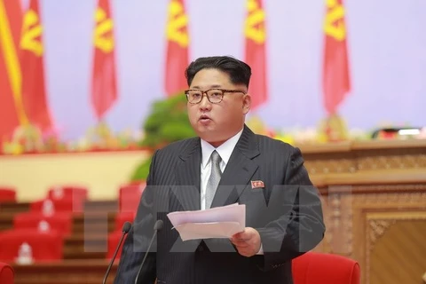 Nhà lãnh đạo Kim Jong-Un phát biểu tại ngày họp thứ hai Đại hội Đảng Lao động Triều Tiên. (Nguồn: EPA/TTXVN)