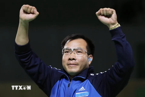 Vận động viên 41 tuổi của đoàn thể thao Việt Nam đứng thứ nhất, hơn 0,4 điểm so với vận động viên giành Huy chương bạc là Felipe Almeida Wu của Brazil. (Nguồn: EPA/TTXVN)