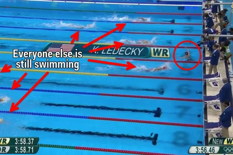 Ledecky về đích khi các đối thủ vẫn đang miệt mài bơi. (Nguồn: NBC)