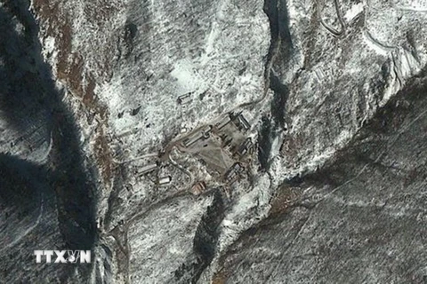 Hình ảnh vệ tinh cho thấy các hoạt động tại bãi thử hạt nhân Punggye-ri của Triều Tiên. (Nguồn: Reuters/TTXVN)