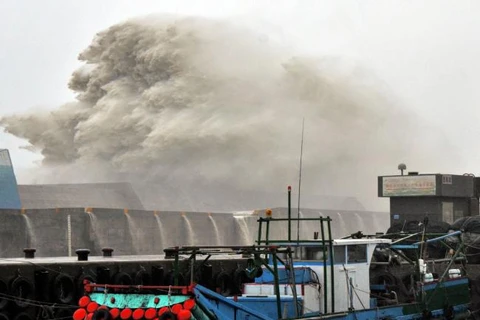 Siêu bão Meranti tàn phá Đài Loan trước khi đổ bộ vào Trung Quốc. (Nguồn: AFP)