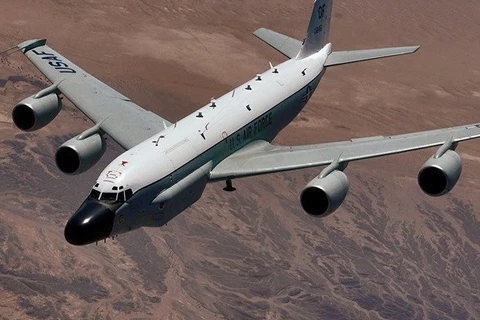 Máy bay trinh sát chiến lược RC-135 của Không quân Mỹ. (Nguồn: sputnik)