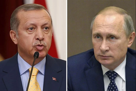 Tổng thống Tayyip Erdogan (trái) người đồng cấp Nga Vladimir Putin. (Nguồn: Jerusalem Post)