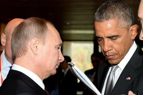 Tổng thống Mỹ Barack Obama (phải) và Tổng thống Nga Vladimir Putin. (Nguồn: CNN))