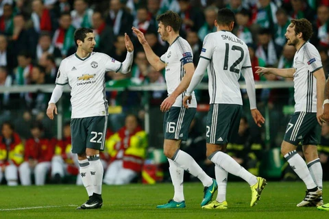 Manchester United ăn mừng chiến thắng trước Saint Etienne. (Nguồn: Reuters)