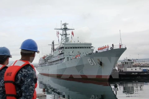Tàu của hải quân Trung Quốc. (Nguồn: THX/TTXVN)