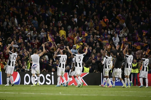 Các cầu thủ Juventus ăn mừng chiến thắng. (Nguồn: AP)