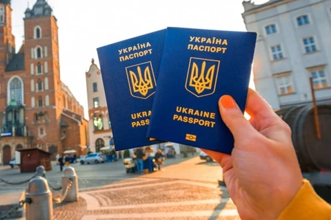 Hộ chiếu Ukraine. (Nguồn: Shutterstock)