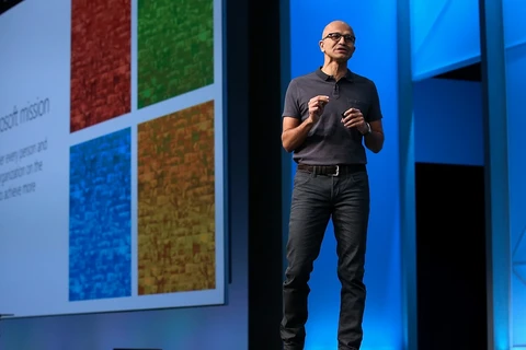 Satya Nadella, CEO của Microsoft thường chọn những sản phẩm của thương hiệu thời trang cao cấp của Pháp – Lanvin. (Nguồn: Getty)