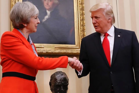 Thủ tướng Anh Theresa May và Tổng thống Mỹ Trump. (Nguồn: AP)