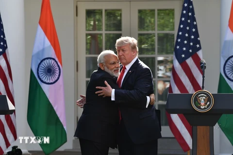 Tổng thống Mỹ Donald Trump (phải) và Thủ tướng Ấn Độ Narendra Modi trong cuộc họp báo chung sau hội đàm tại Nhà Trắng ở Washington, DC, ngày 26/6. (Nguồn: AFP/TTXVN) 